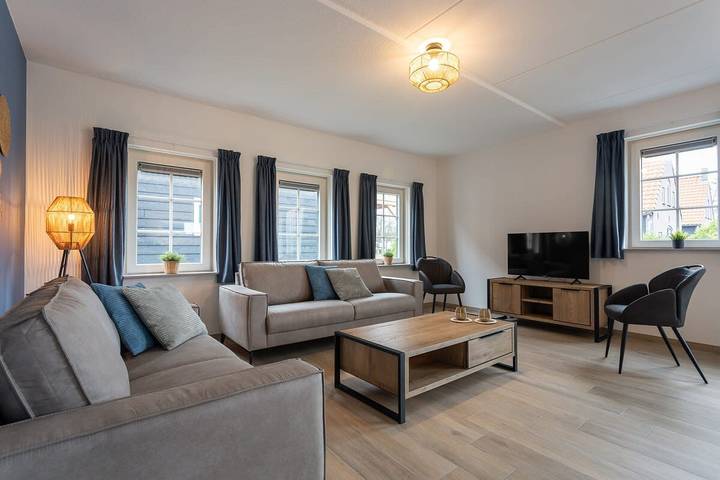 Strandhaus für 7 Personen, mit Garten in Zeeland