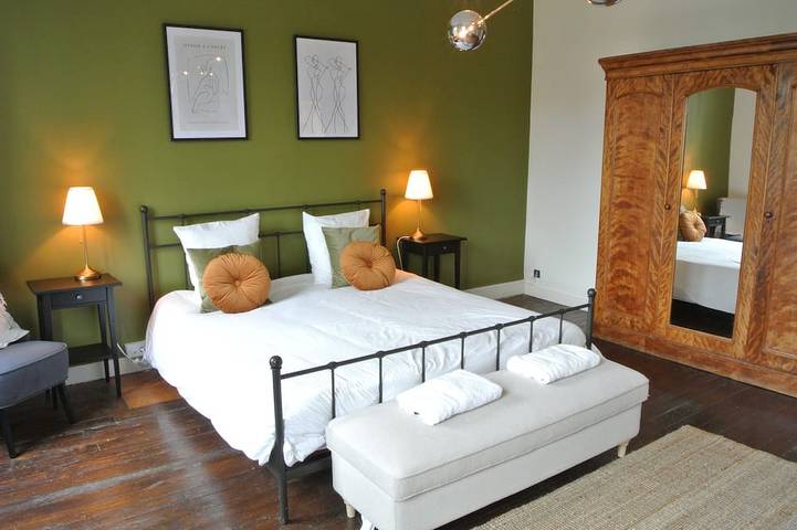 Spacious Maison de Maitre ideal for family fun & exploring. in Landelles-et-Coupigny, Région de Vire