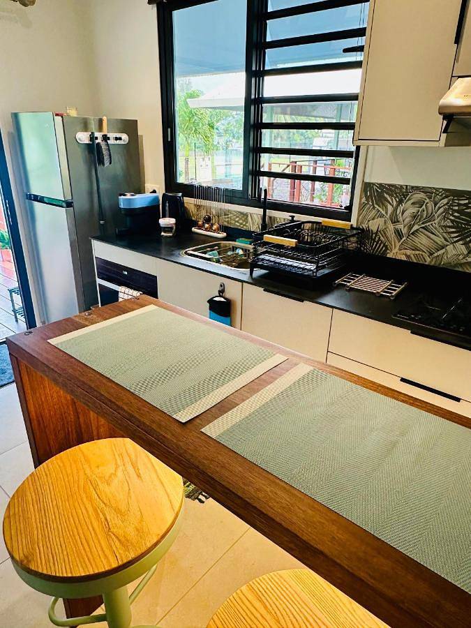 Location de vacances pour 2 personnes, avec vue et jardin dans Bora Bora - 3