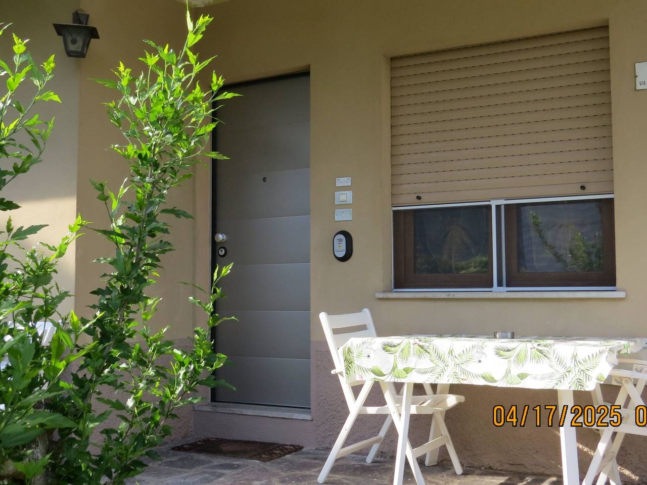 Entire apartment, Villa im Grünen in Riva del Garda mit Garten in Riva del Garda, Garda Mountains