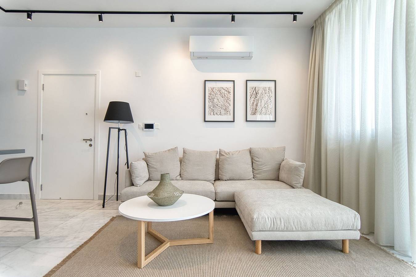 Entire apartment, Prestige 401 2 Bed in Pafos in Paphos, South Cyprus