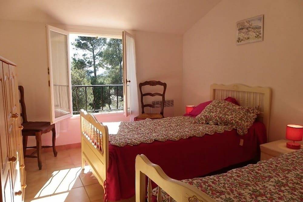 Country house in Provence in Pontevès, Brignoles region