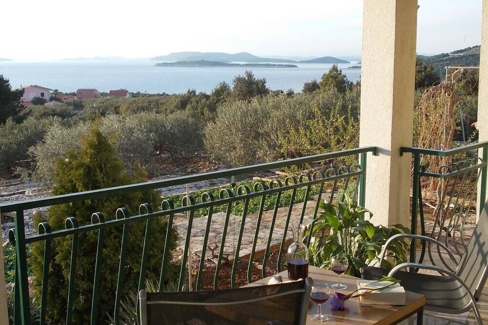 Casa vacanza a Capocesto a partire da 123€ a notte