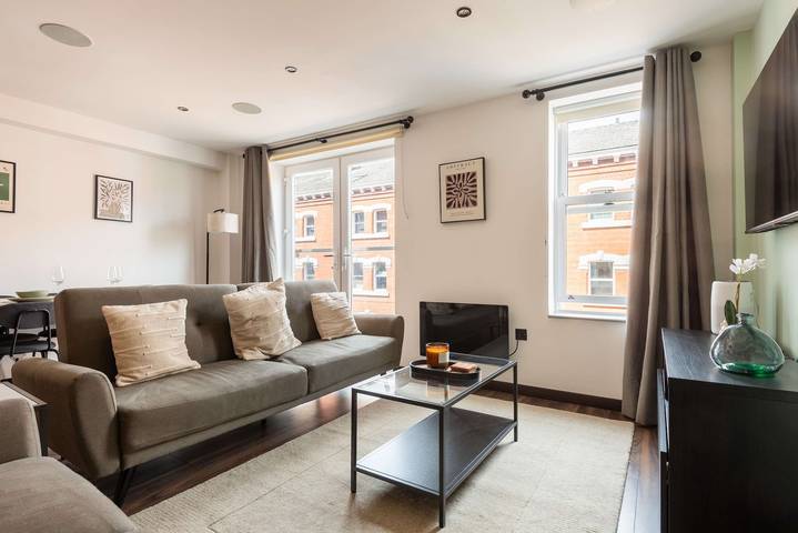 Holiday rental for 6 people in Kingston upon Hull