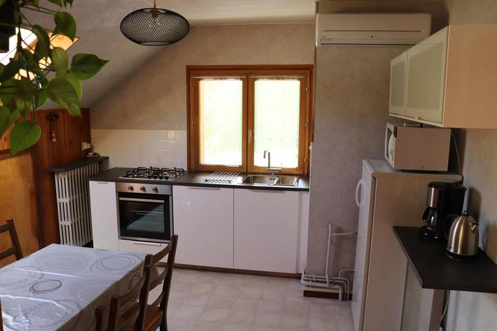 Gîte pour 6 personnes, avec jardin à Saint-Pierre-d'Entremont - 3