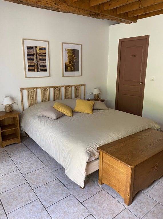 Chambre d’hôte pour 5 personnes, avec jacuzzi ainsi que sauna et jardin, animaux acceptés en Champagne-Ardenne - 3