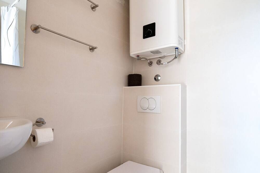 Entire apartment, One bedroom apartment with terrace Novalja, Pag (A-24135-a) in Novalja, Pag Island