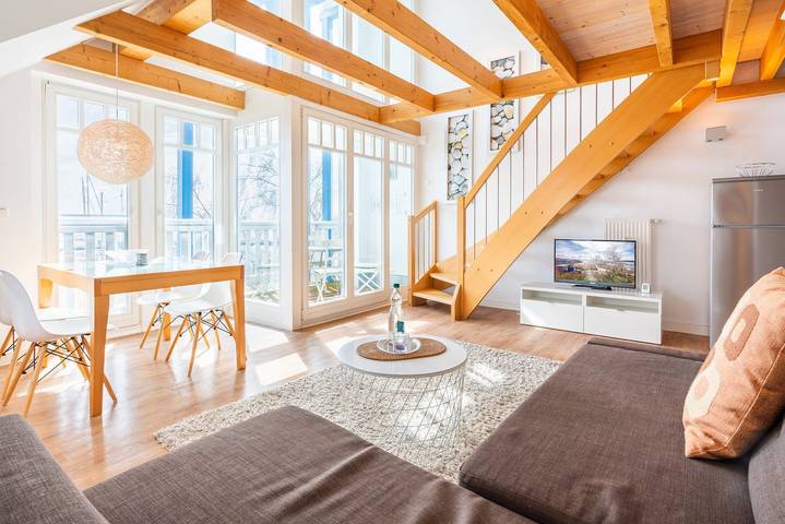 Ferienwohnung für 4 Personen, mit Balkon und Ausblick sowie Garten - 1