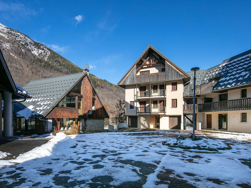 Appartement entier, La Perrière*** 4P8S in Saint-Colomban-des-Villards, Région de Saint-Jean-de-Maurienne