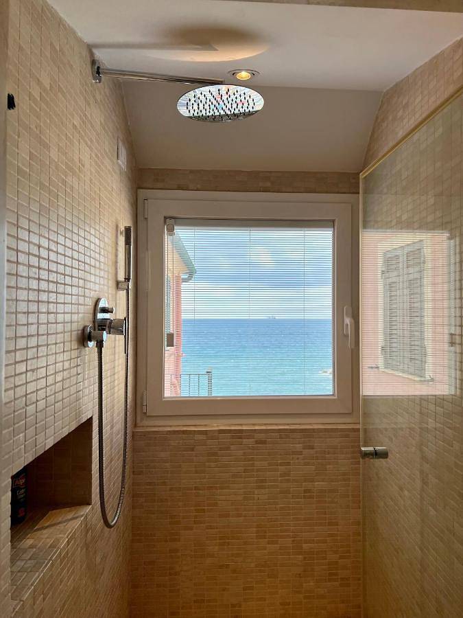 La Perla di Boccadasse in Bagni Santa Chiara, Genua