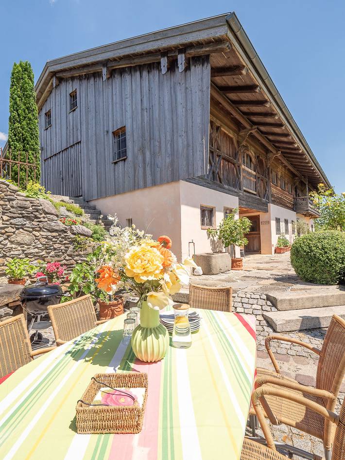 Ganze Ferienwohnung, Oswald anno 1714 - Maisonette-Wohnung für 4 Personen, 95 qm mit Terrasse in Obing, Landkreis Traunstein