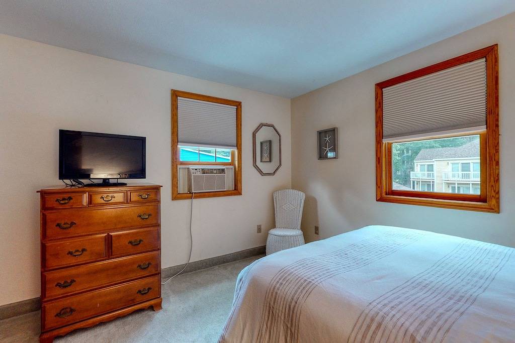 Ganze Wohnung, Cozy Beach Condo: Easy Walk to the Best Part of the Beach & Top Restaurants in Cape Neddick, York County