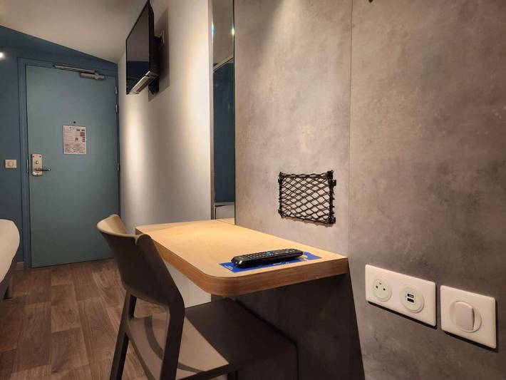 Hôtel pour 3 personnes, avec terrasse et jardin, animaux acceptés à Chambourcy - 4
