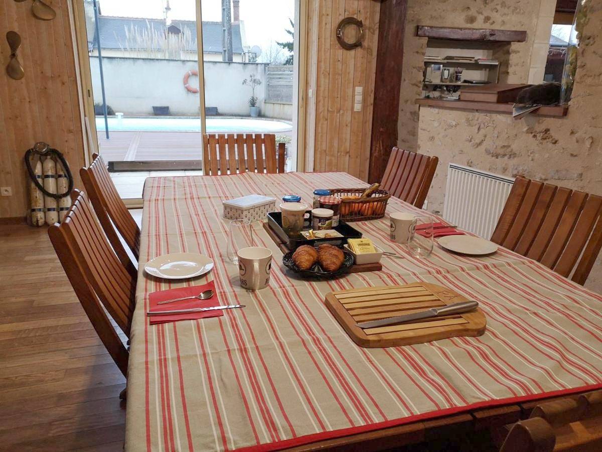 Double Room in Veigné, Région de Tours