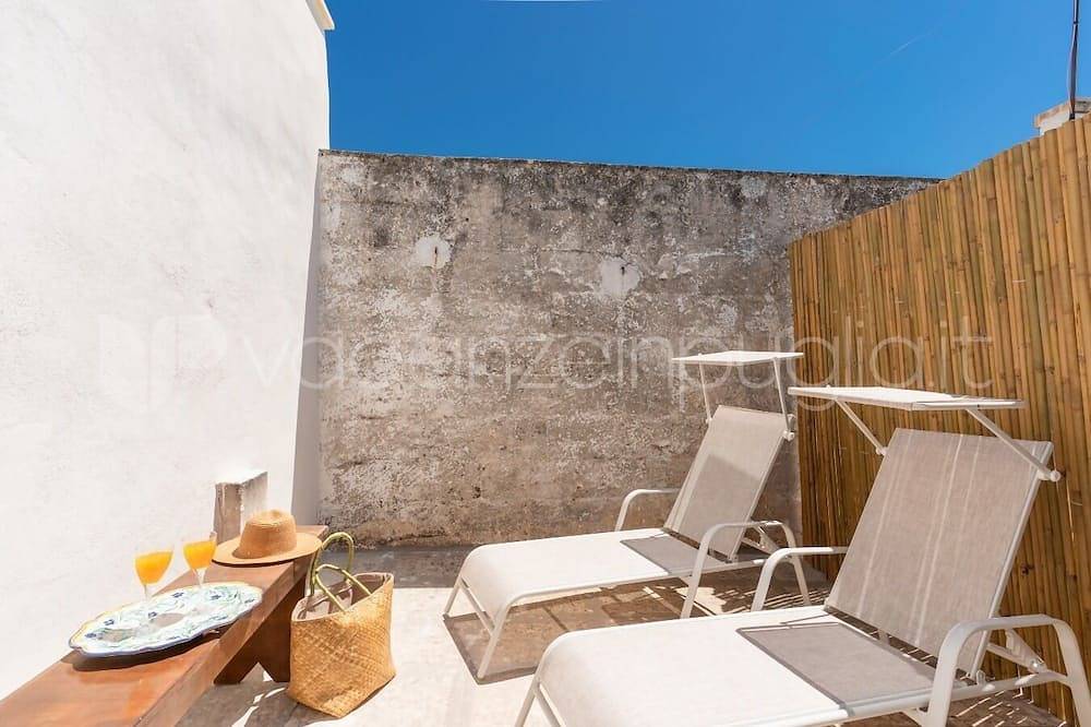 Entire apartment, La petite maison du gardien du château in Carovigno, Salento