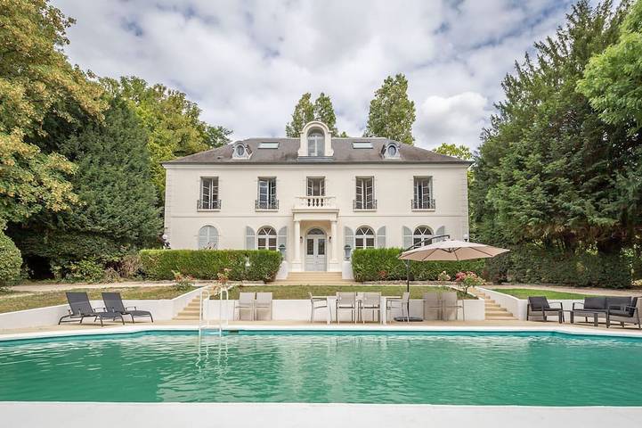 Maison de vacances pour 24 personnes, avec jardin dans Val-de-Marne