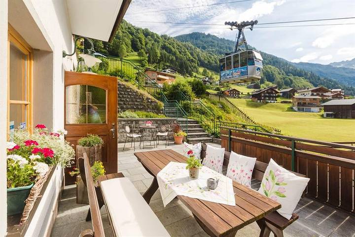 Ferienwohnung für 4 Personen, mit Balkon und Terrasse sowie Garten und Sauna in Schruns-Tschagguns - 2