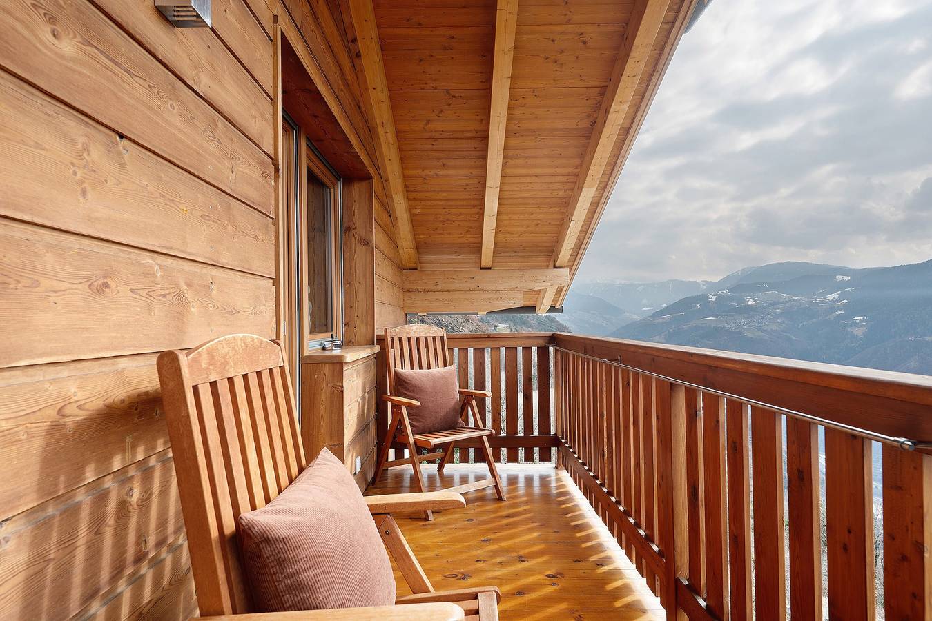 Entire apartment, Apartment "Rosengartl" with Mountain View, Shared Pool and Wi-Fi in Costa - Bozner Leitach, Ritten