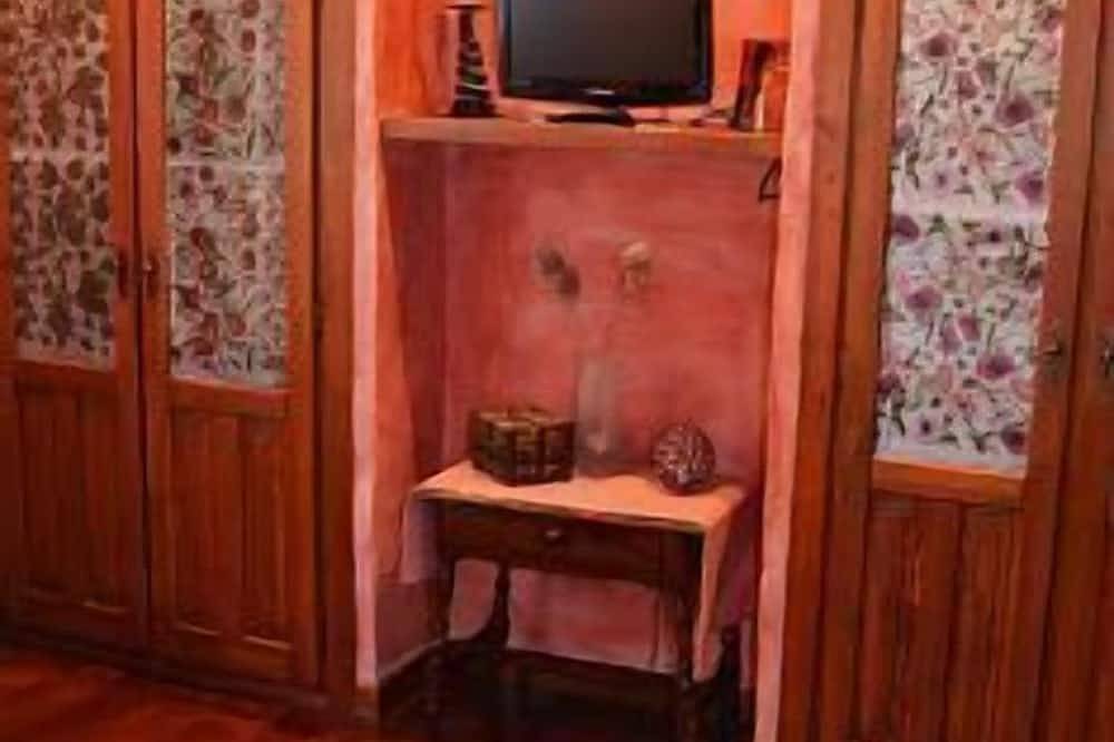 Casa del Altozano for 6 people in Navarredonda de Gredos, Ávila Region