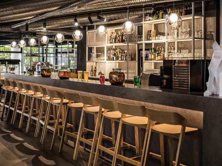 Hôtel pour 3 personnes, avec jardin dans Gare d'Annecy - 4