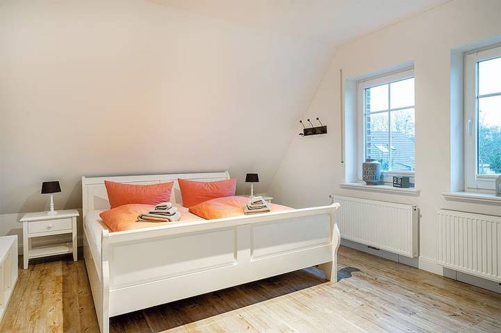 Ferienhaus für 6 Personen, mit Garten in Dornum - 4