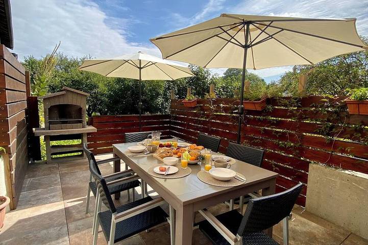 Location de vacances pour 6 personnes, animaux acceptés à Saillenard