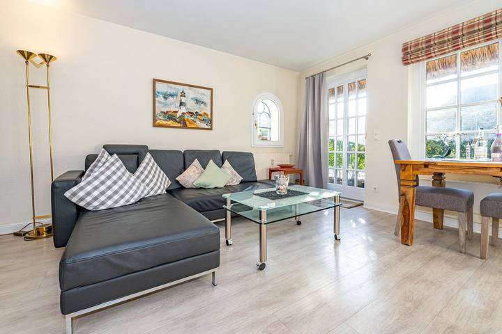 Ganze Wohnung, Ferienwohnung unter Reet für max. zwei Personen, in Westerland. in Westerland, Sylt (Gemeinde)