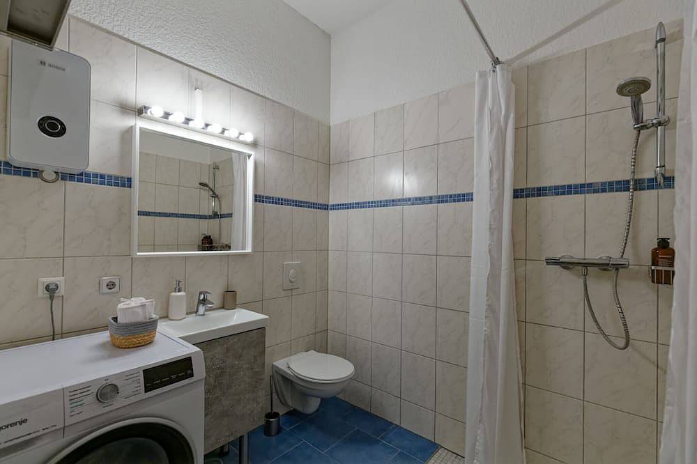 Ganze Wohnung, Apartment 3 near Warschauer Platz and Spree river in Friedrichshain - Kreuzberg, Berlin