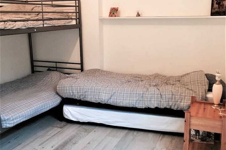 Gîte pour 8 personnes, avec terrasse dans Plage de Gigaro - 4