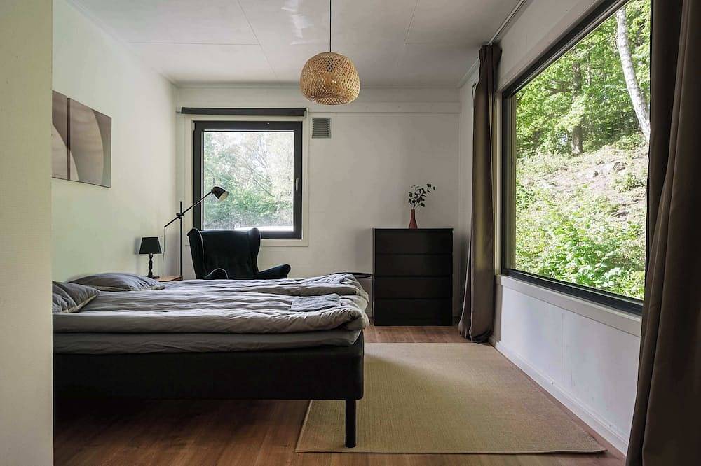 Ladhus One - Extravagantes Berghaus am See in Skallsjö distrikt, Lerum