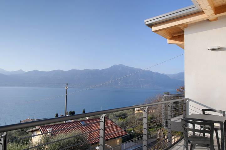 Ferienwohnung für 2 Personen, mit Seeblick und Balkon am Gardasee - 2