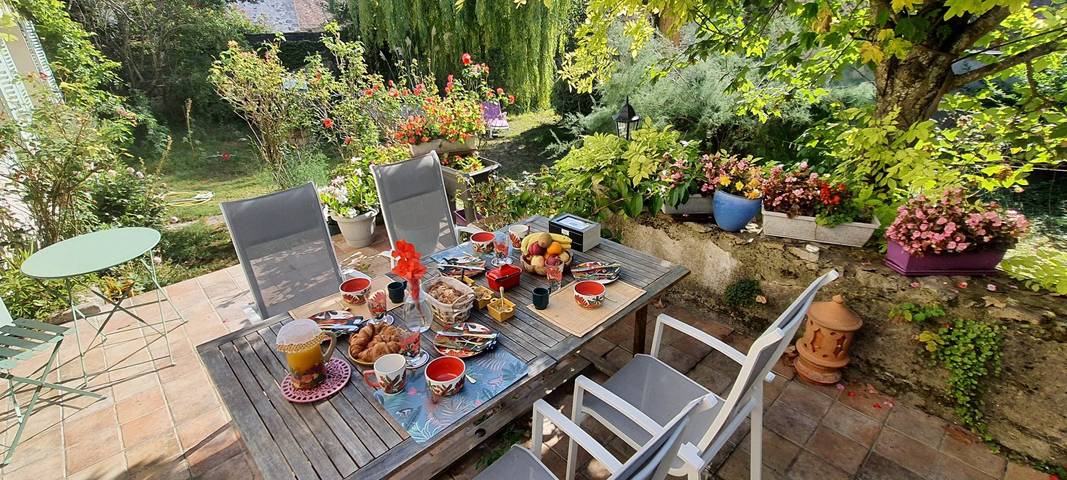 Chambre d’hôte pour 2 personnes, avec jardin dans Yonne - 2