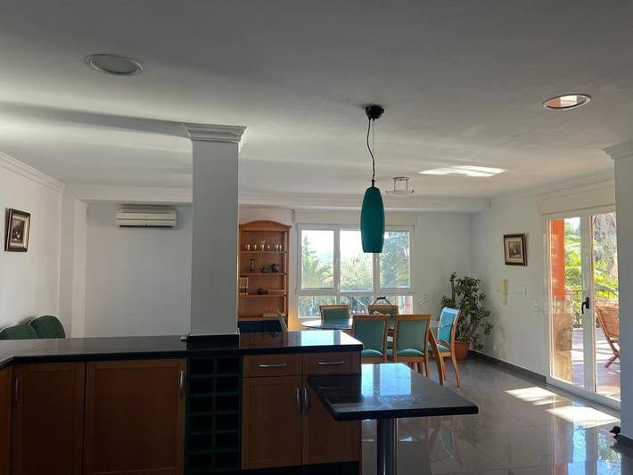 Casa de vacaciones para 9 personas, con piscina además de jardín y terraza en Condado de Cocentaina - 3