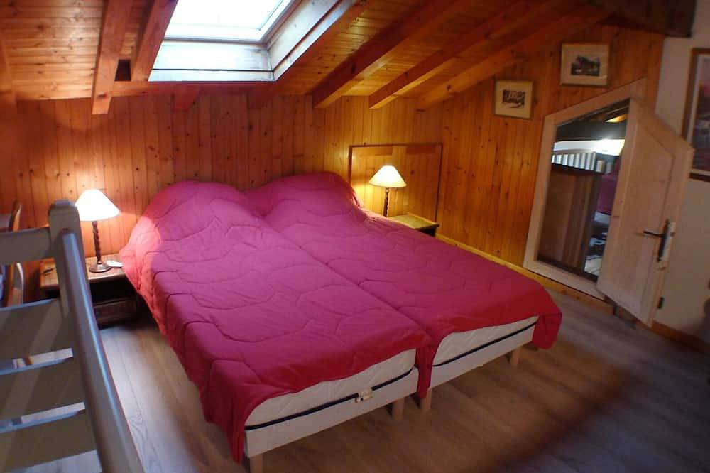 Appartement entier, Charmant T3 calme à 500m du centre de Samoëns avec parking in Samoëns, Région de Bonneville