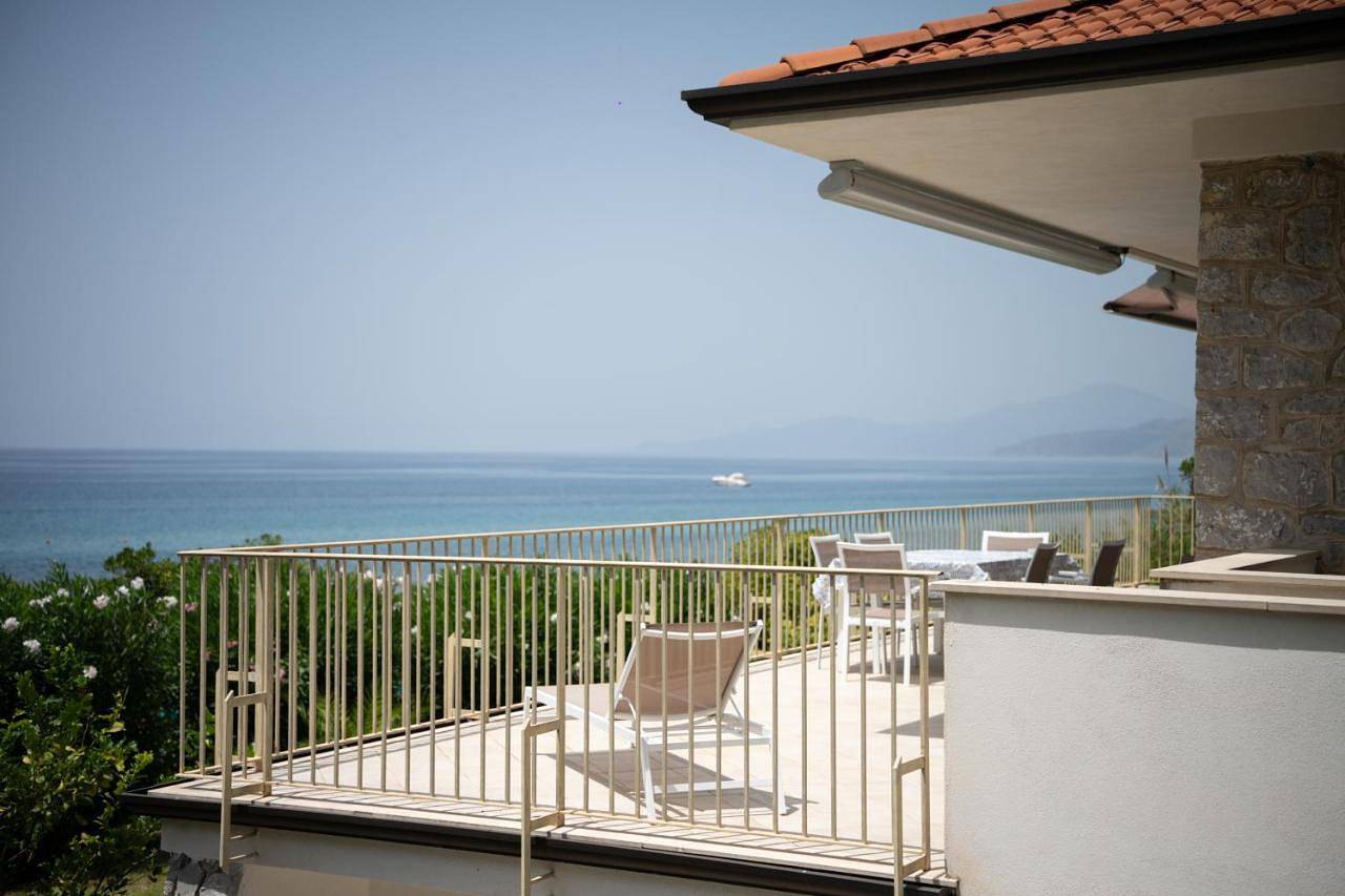 Appartamento intero, Casa Palinuro Vacanze fronte spiaggia in Palinuro, Centola