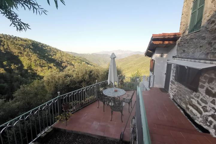 Gîte pour 2 personnes, avec Balcon et Jardin