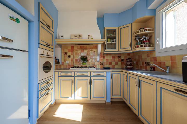 Location de vacances pour 6 personnes, avec balcon ainsi que jardin et piscine à Mollans-sur-Ouvèze - 4