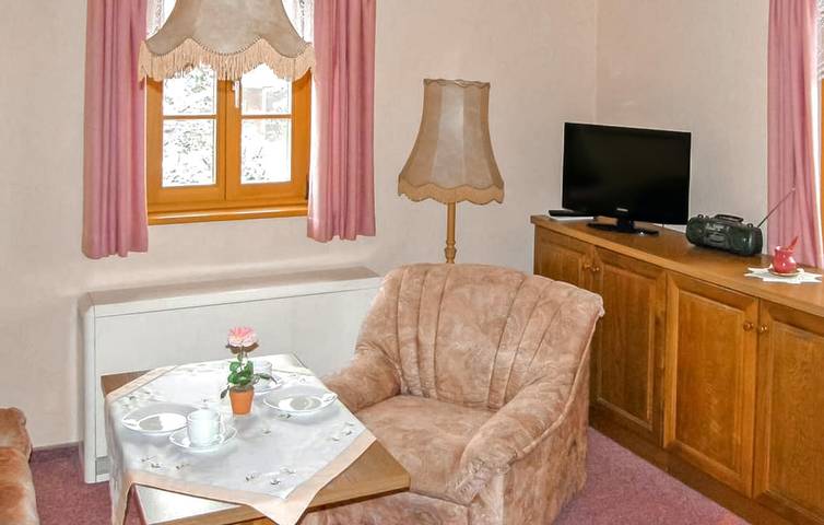 Ferienwohnung für 6 Personen, mit Garten in Neuhausen/Erzgebirge - 4