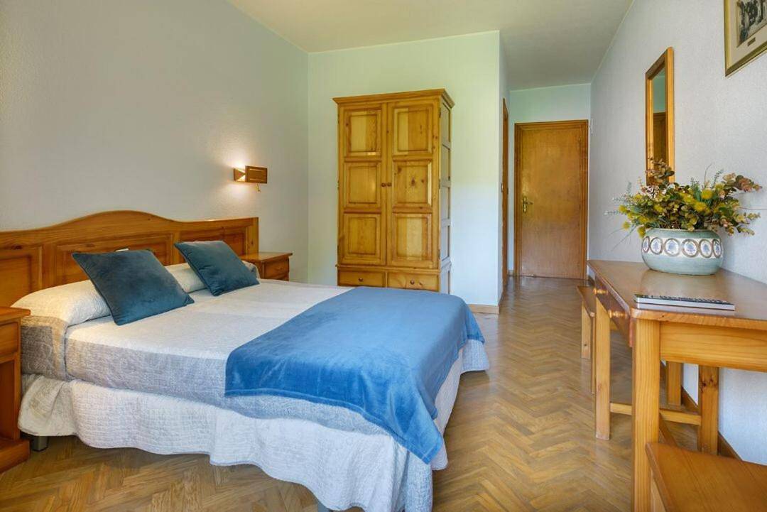 Twin Room in Hecho, Valle de Hecho