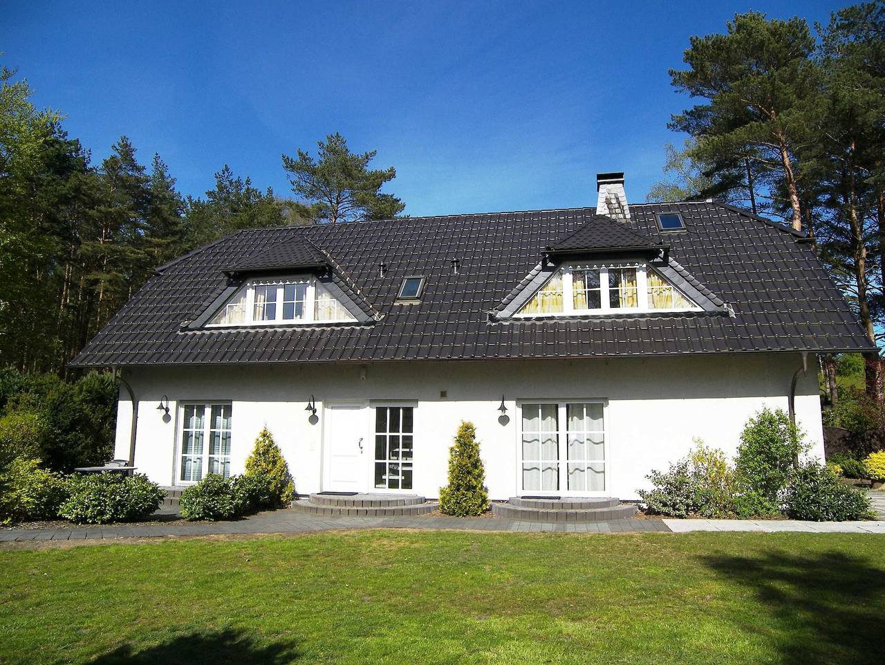 Ganze Ferienwohnung, Ads-Ferienwohnungen **ca. 20 Gehminuten zum Ostseestrand** in Loddin, Bernsteinbäder