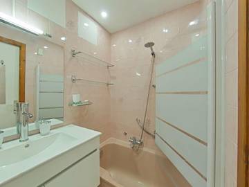 Chalet pour 4 Personnes dans Le Grand-Bornand, Région d'Annecy, Photo 3