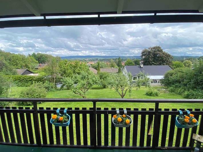 Ferienhaus für 8 Personen, mit Whirlpool und Terrasse sowie Garten