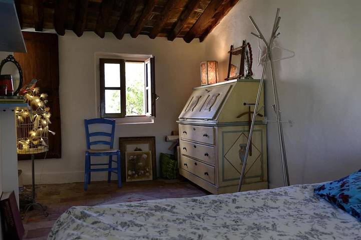 Location de vacances pour 6 personnes, avec jardin et terrasse à Lurs - 3