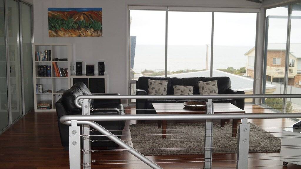 Holiday Home for 10 People in Port Elliot, South Australia