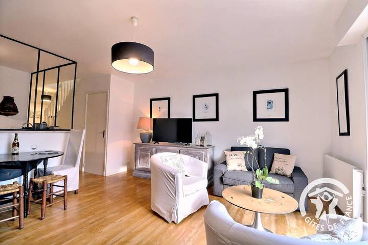 Gîte pour 4 personnes, avec jardin à Saint-Méloir-des-Ondes - 3