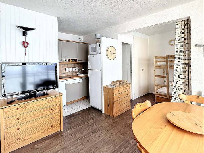 Chalet pour 5 personnes, avec balcon et piscine dans Le Corbier - 3