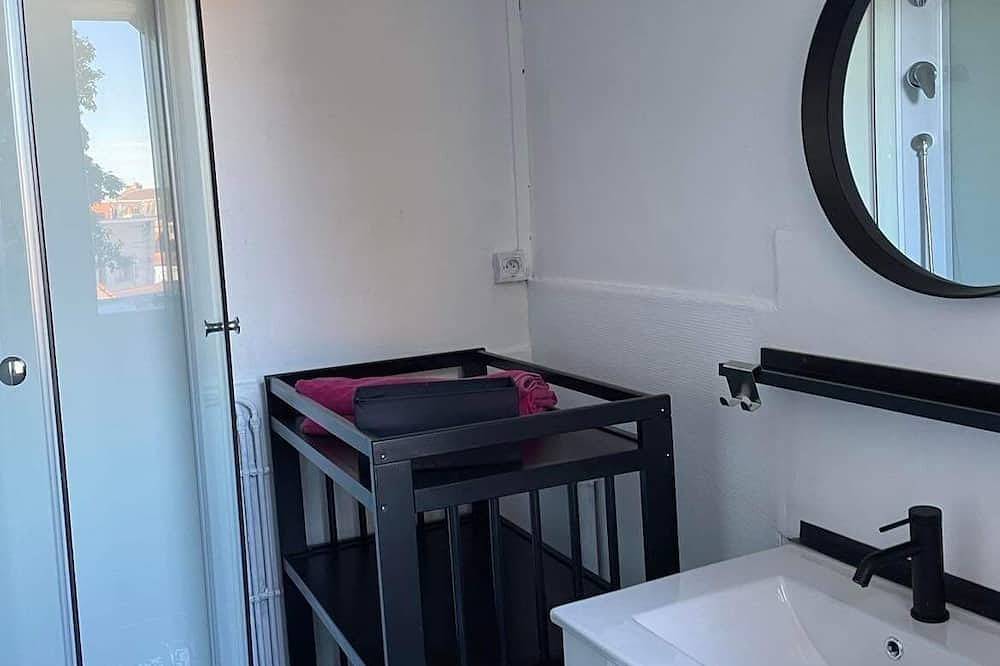 Entire apartment, La clef sithieu in Saint-Omer, Saint-Omer region