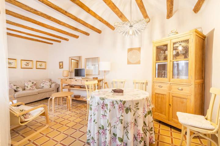 Casa rural para 10 personas, con Balcón y Jardín en Provincia de Lleida
