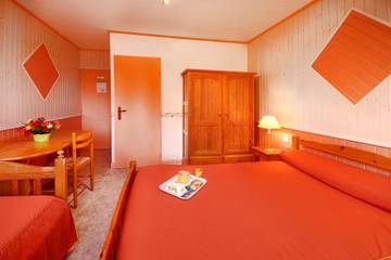 Chambre D’hôte pour 3 Personnes dans Verrières (Charente), Charente, Photo 3
