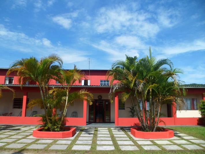 Pousadas para 2 pessoas, com jardim e terraço em Cananéia